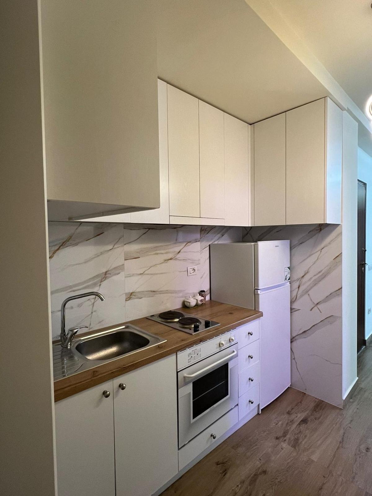 Condor Center Luxury Apartment Tirana Exterior foto